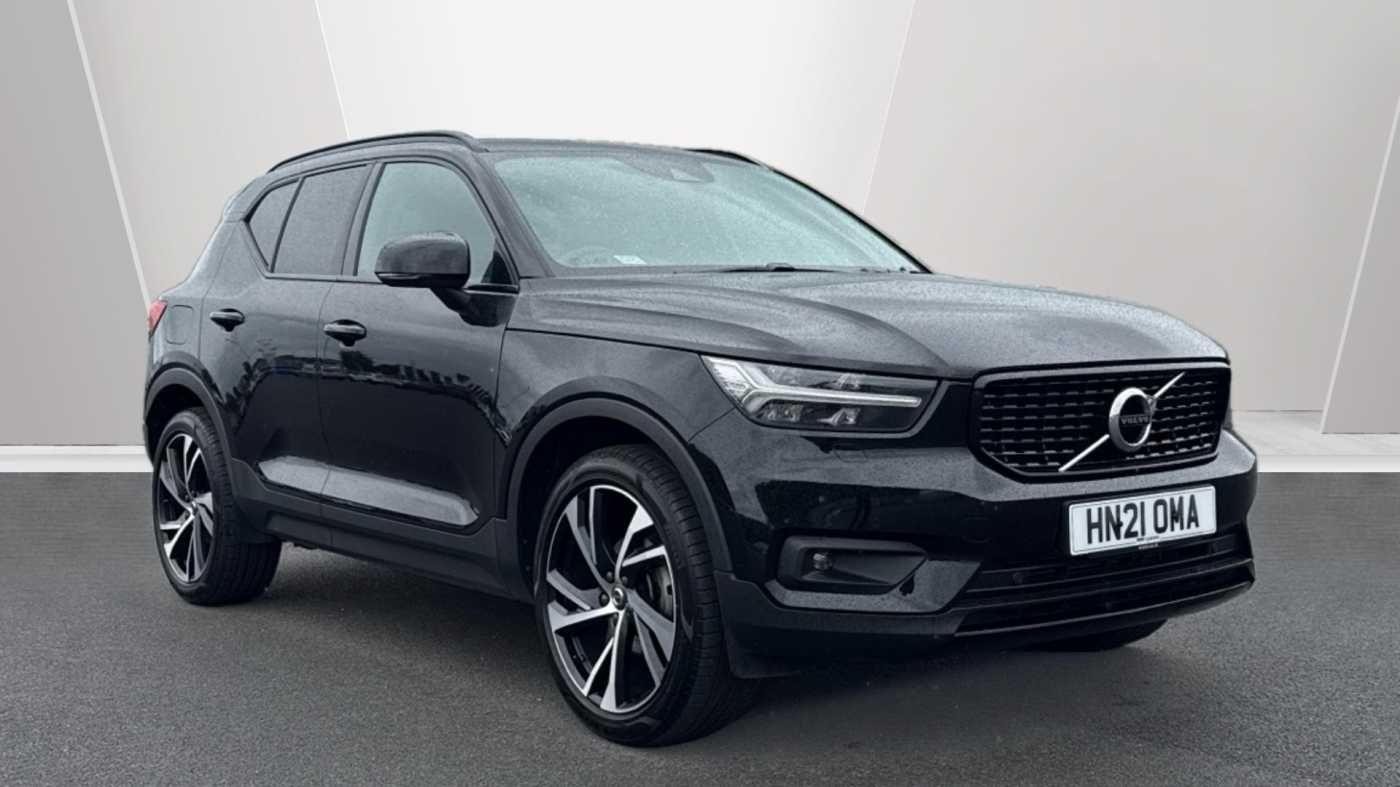 Main listing image - Volvo XC40