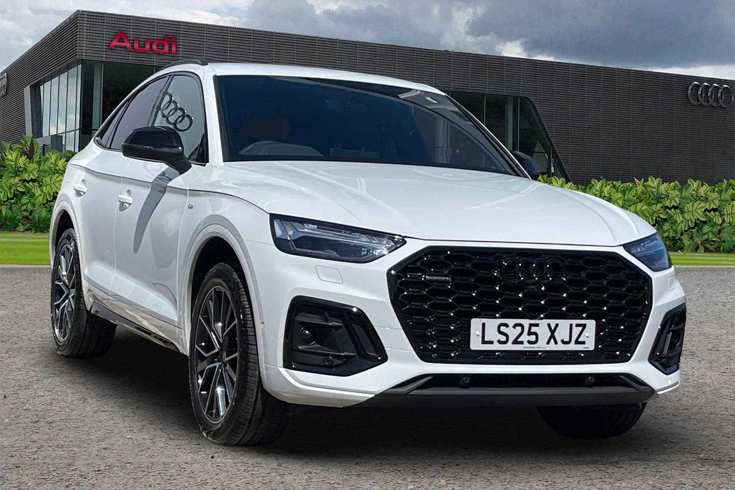 Main listing image - Audi Q5 Sportback