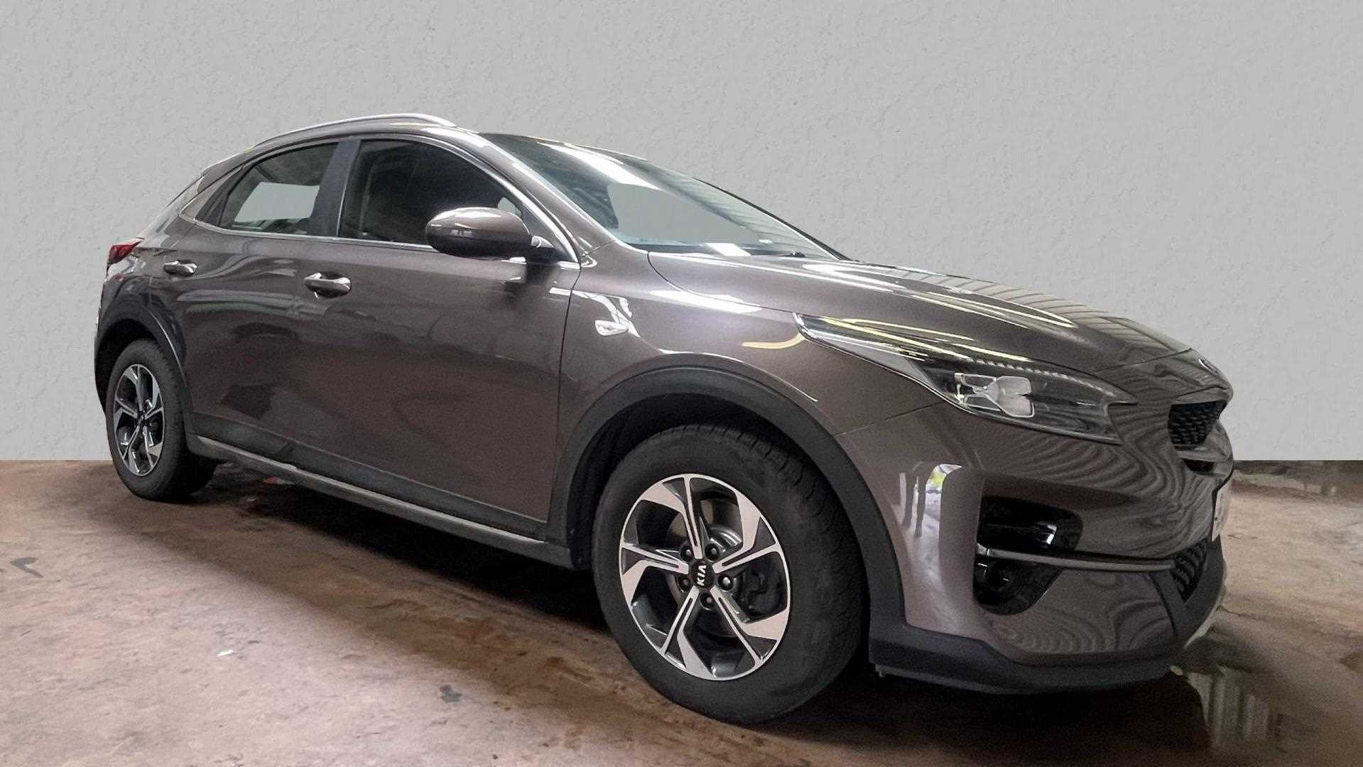 Main listing image - Kia XCeed