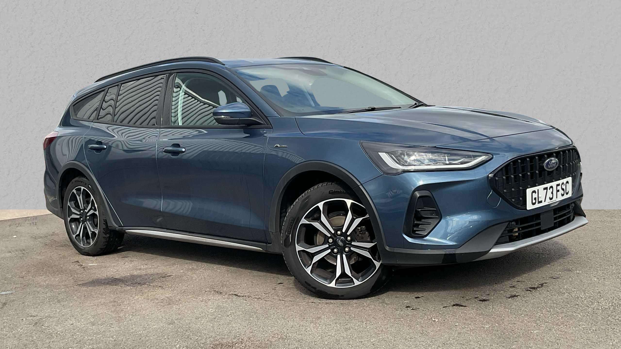 Main listing image - Ford Focus Active