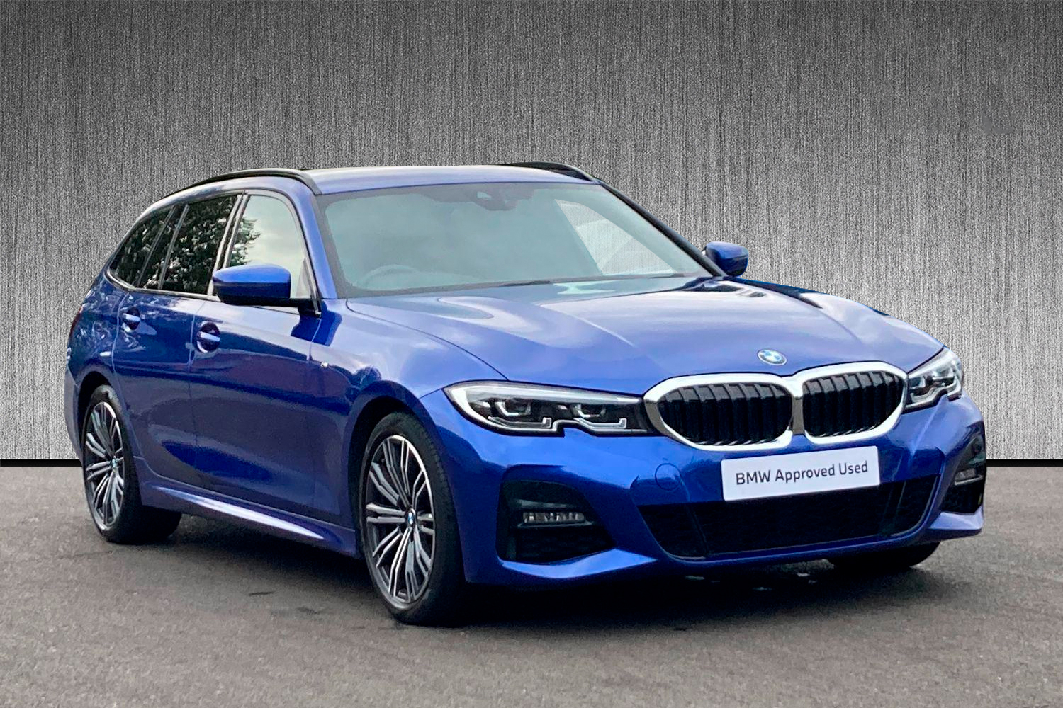 Main listing image - BMW 3 Series Touring