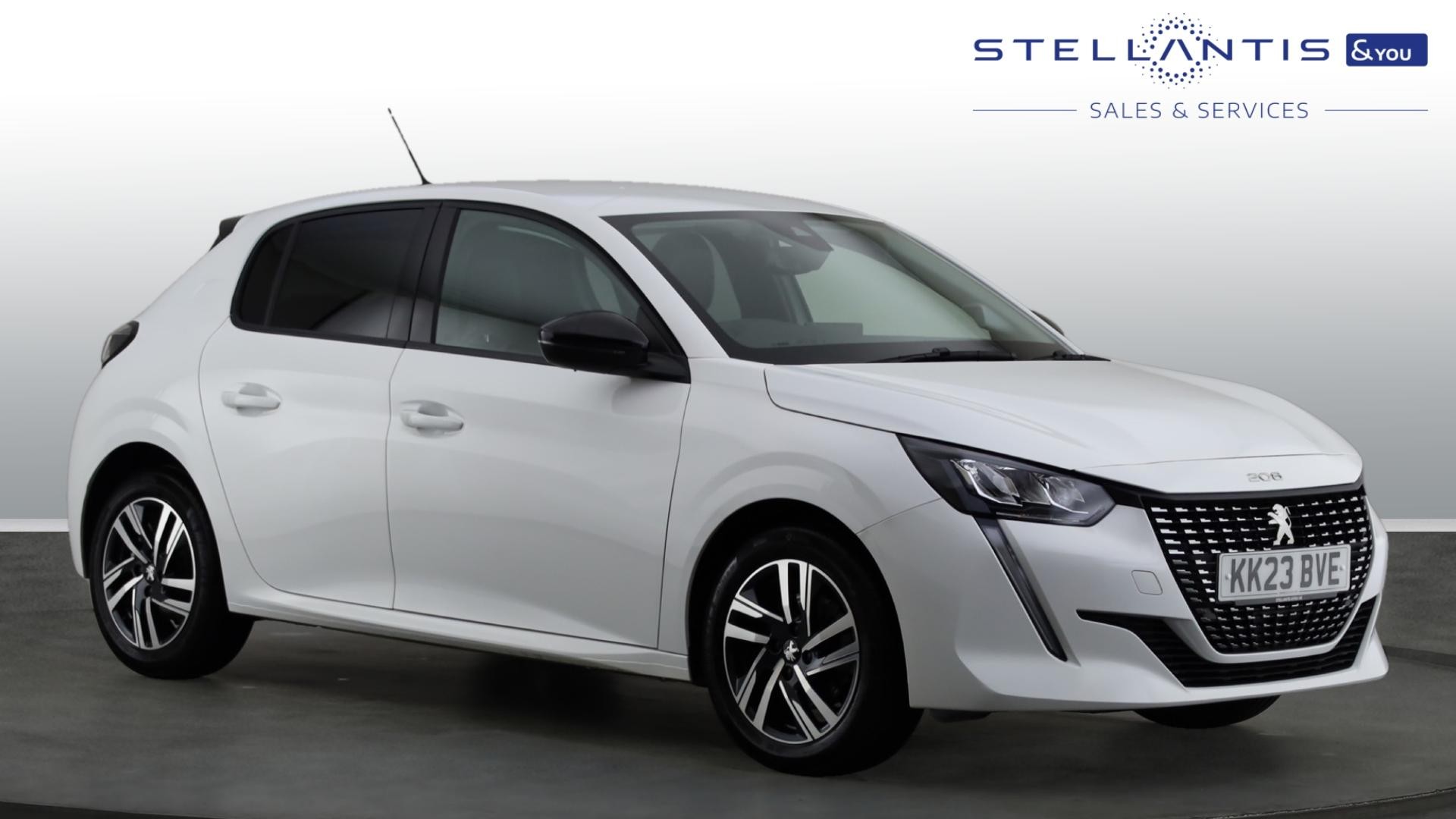 Main listing image - Peugeot 208