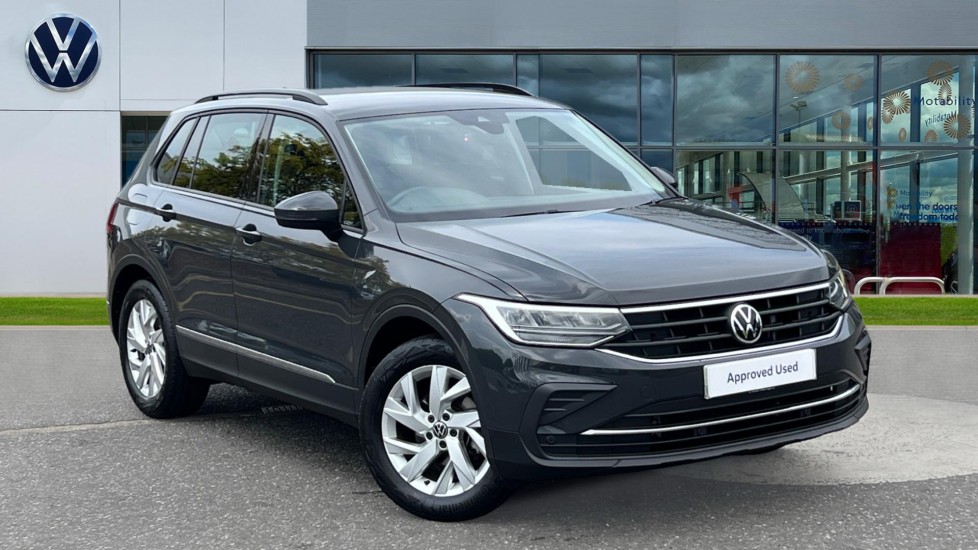 Main listing image - Volkswagen Tiguan