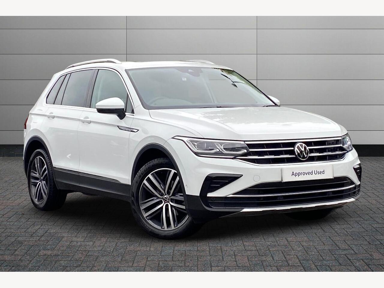 Main listing image - Volkswagen Tiguan