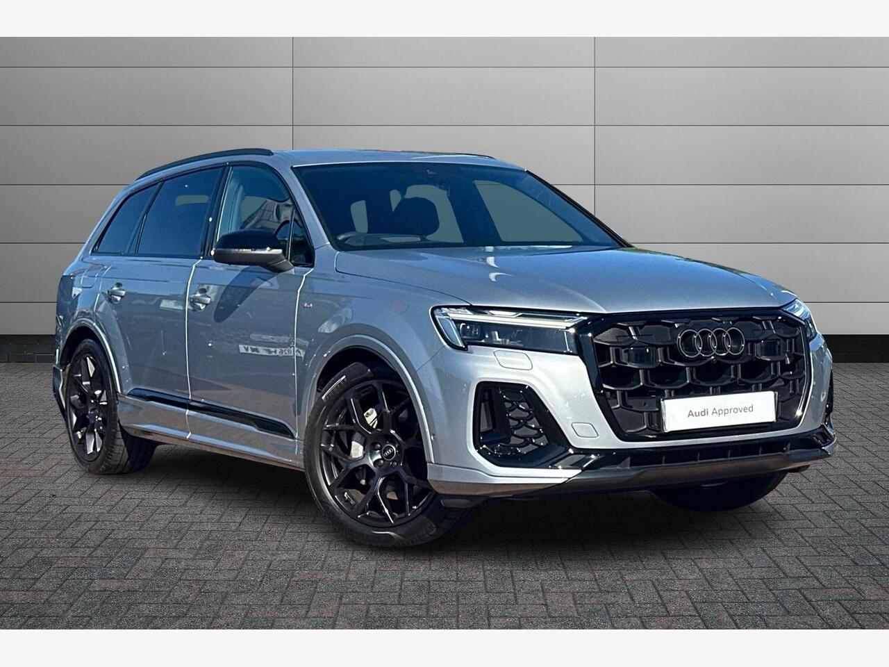 Main listing image - Audi Q7