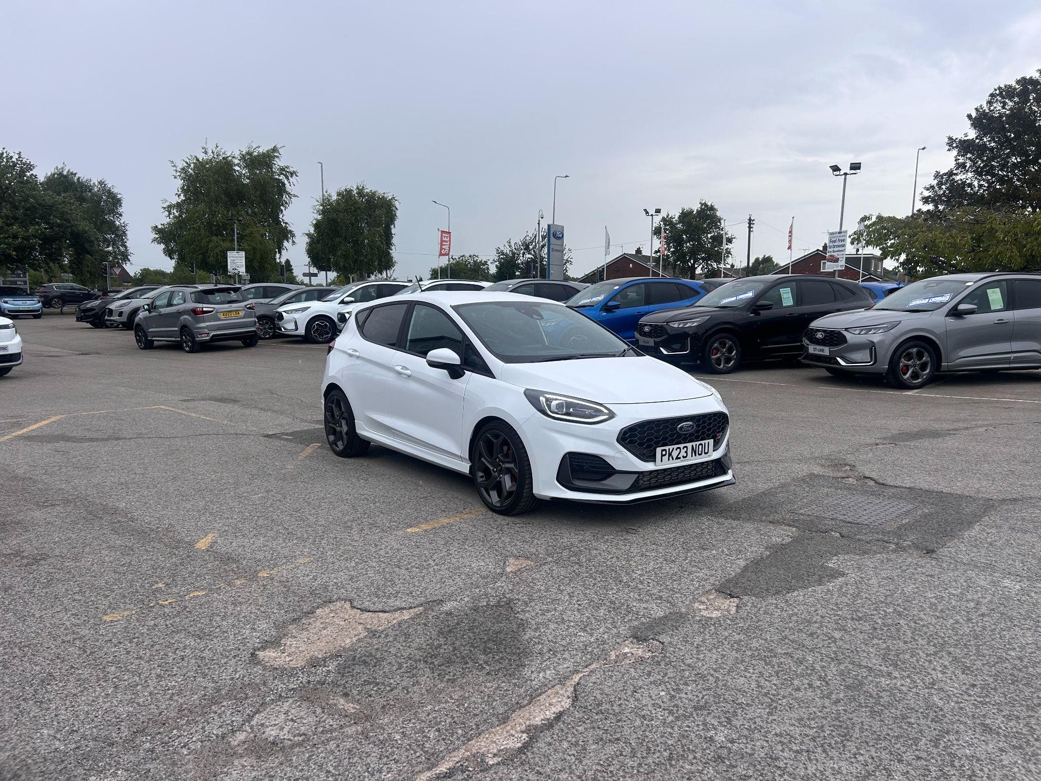 Main listing image - Ford Fiesta ST