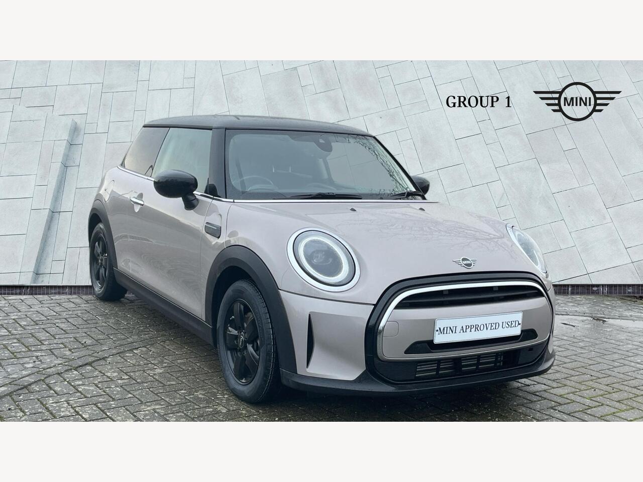 Main listing image - MINI Hatchback