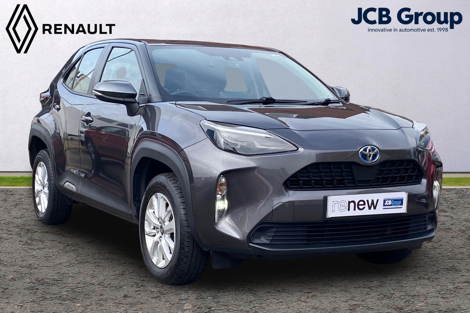 Main listing image - Toyota Yaris Cross