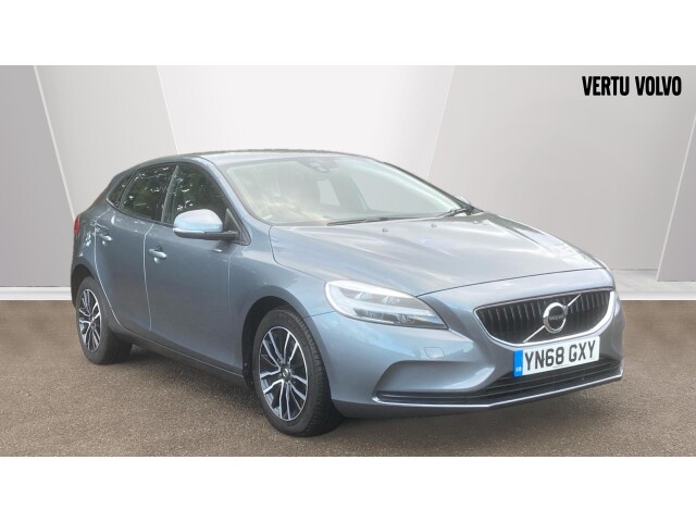 Main listing image - Volvo V40