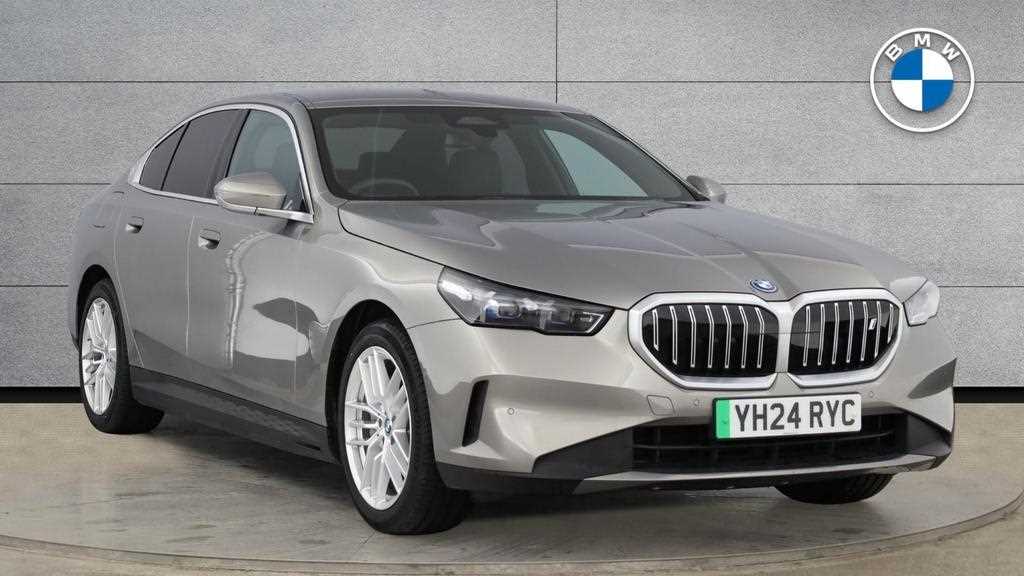 Main listing image - BMW i5