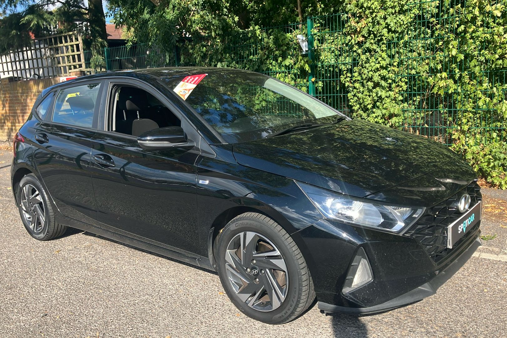 Main listing image - Hyundai i20