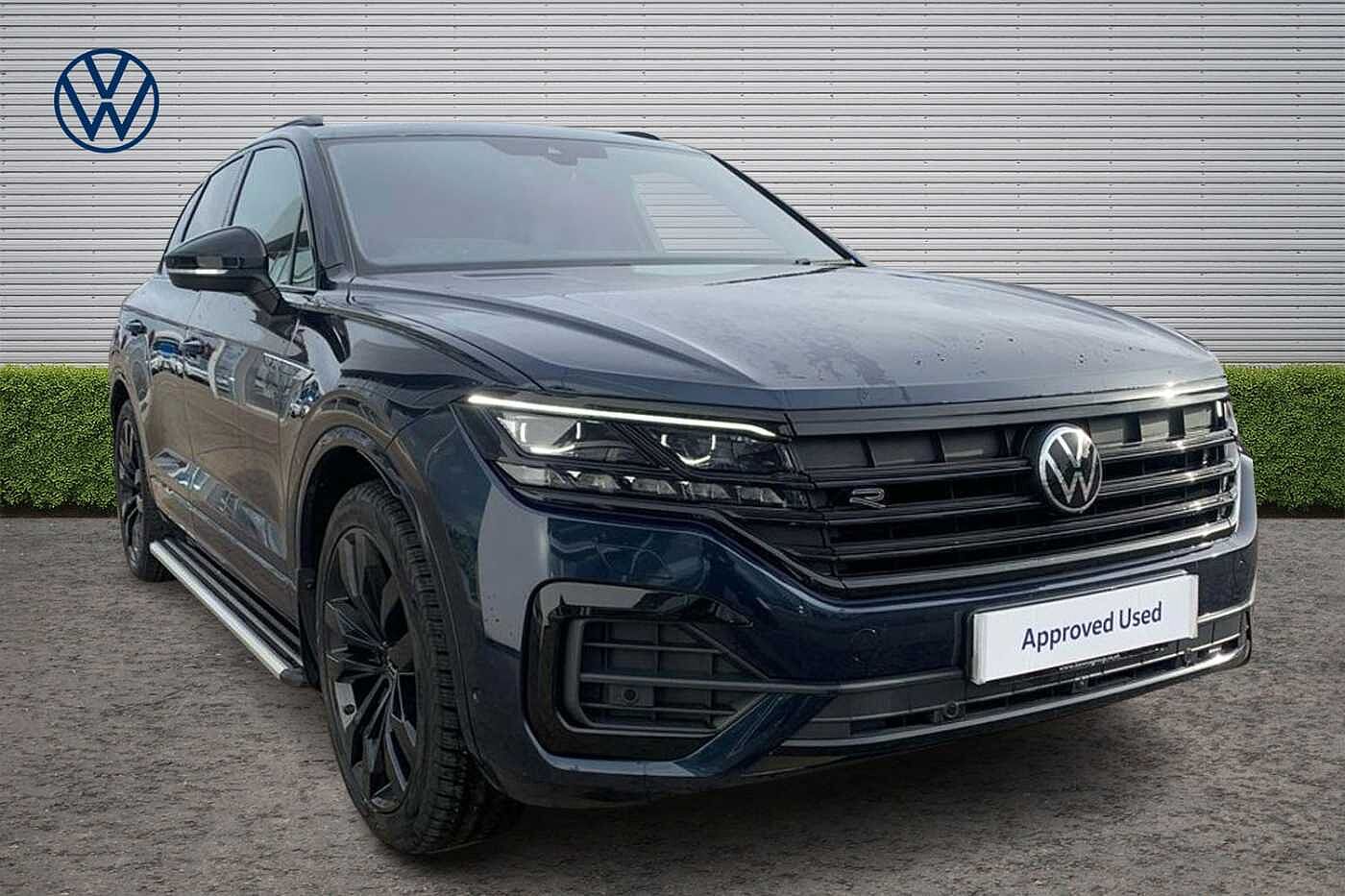 Main listing image - Volkswagen Touareg