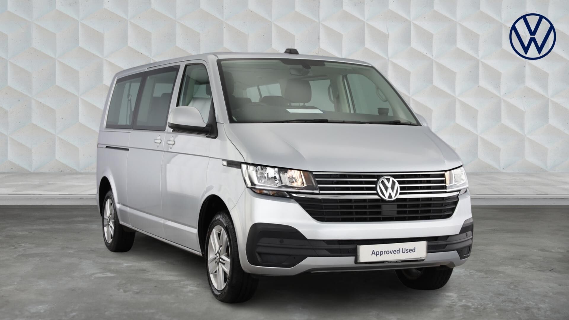 Main listing image - Volkswagen Transporter Shuttle