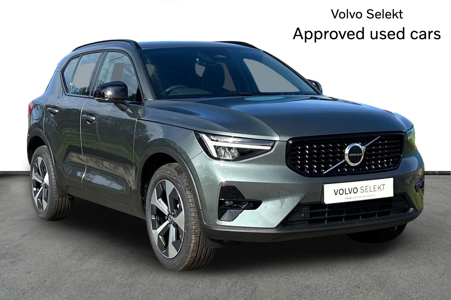 Main listing image - Volvo XC40