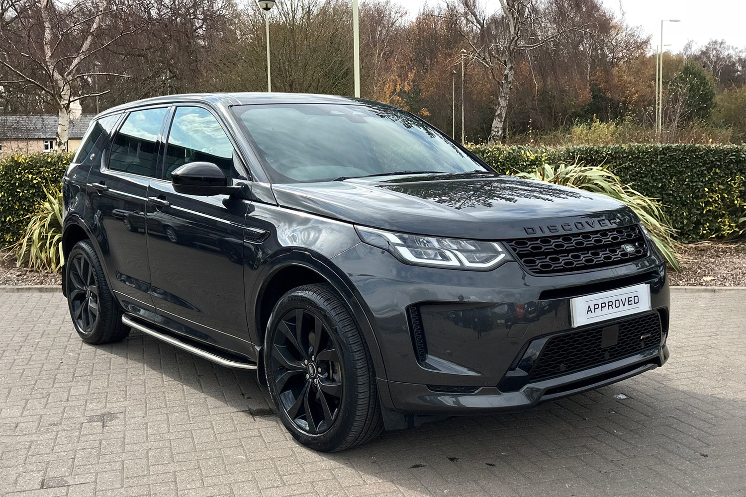 Main listing image - Land Rover Discovery Sport
