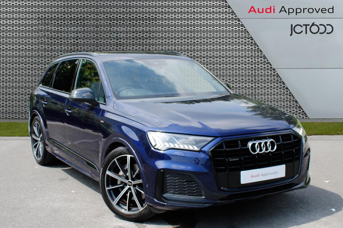 Main listing image - Audi Q7