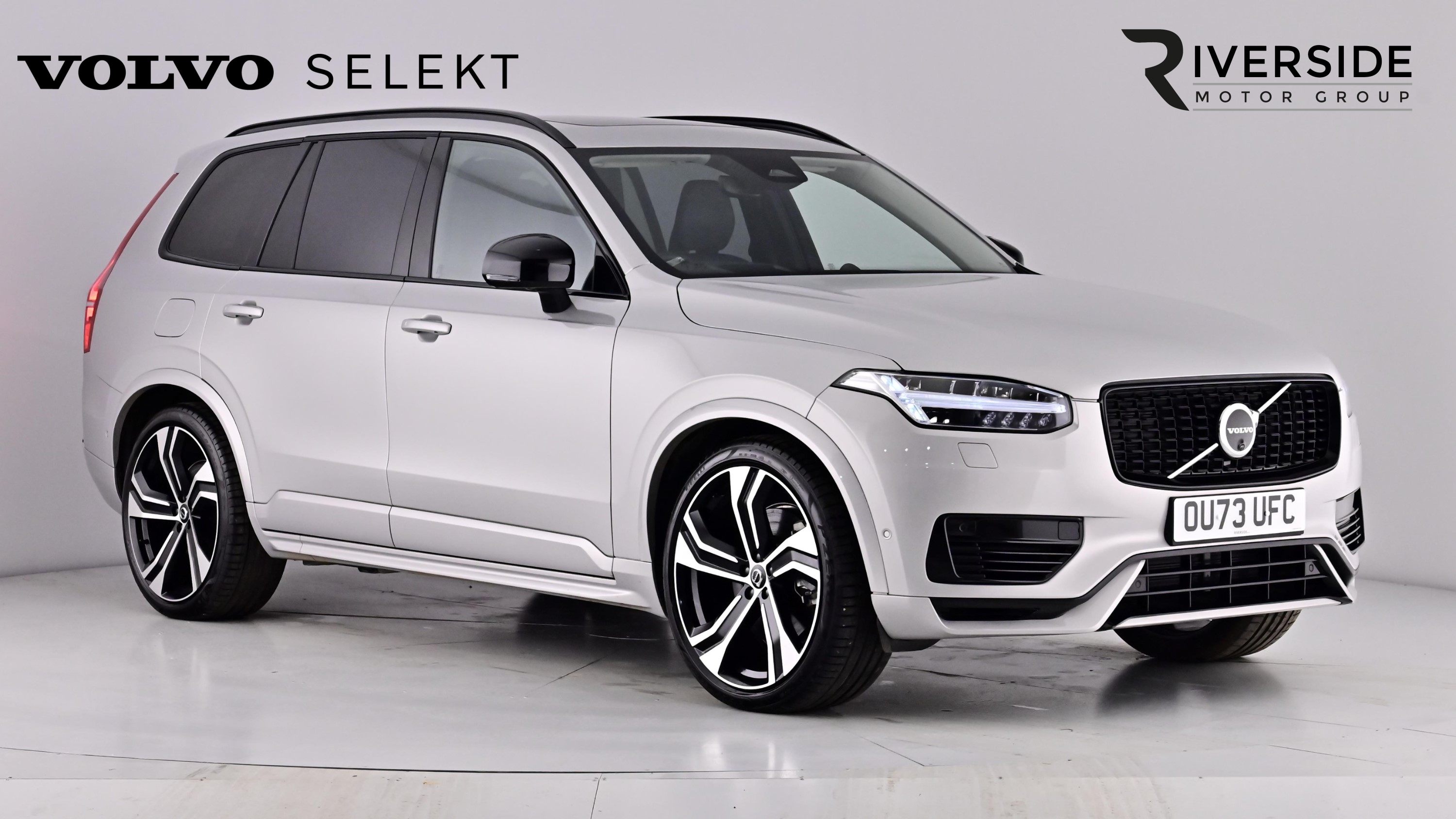 Main listing image - Volvo XC90