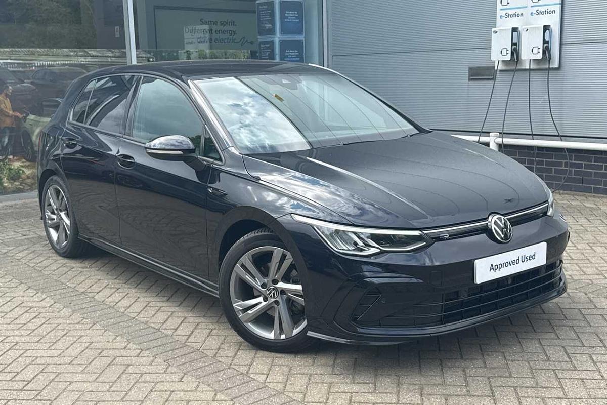 Main listing image - Volkswagen Golf