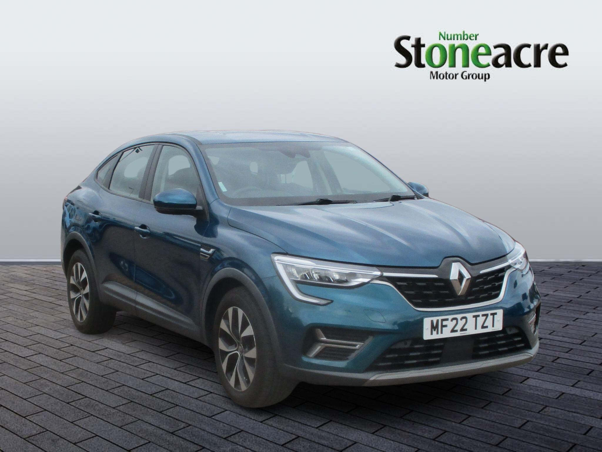 Main listing image - Renault Arkana