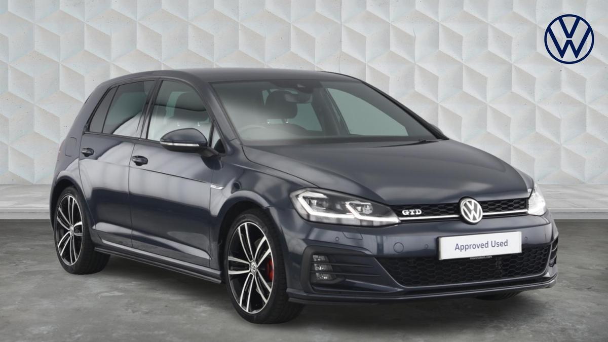 Main listing image - Volkswagen Golf