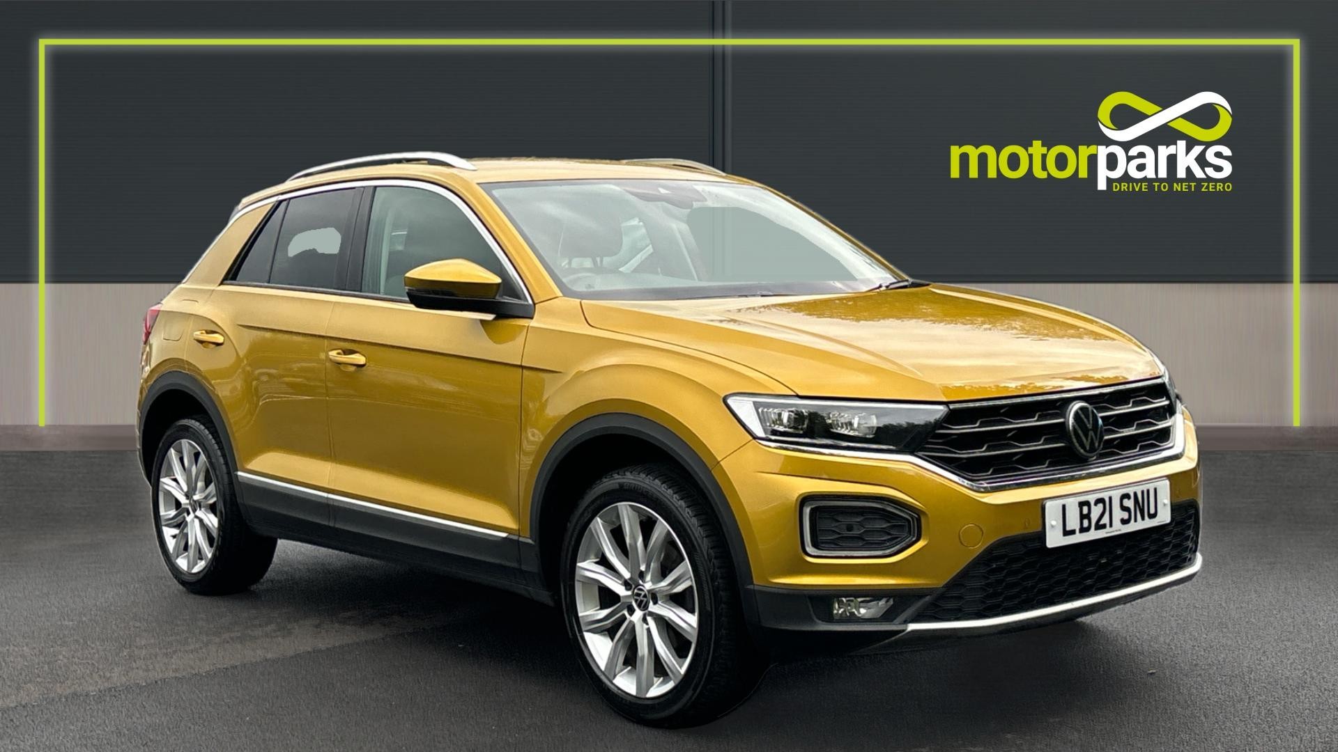 Main listing image - Volkswagen T-Roc