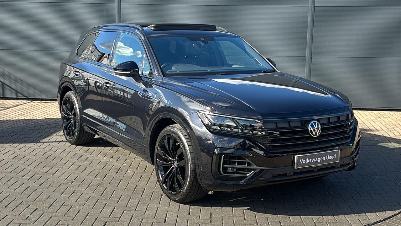 Main listing image - Volkswagen Touareg