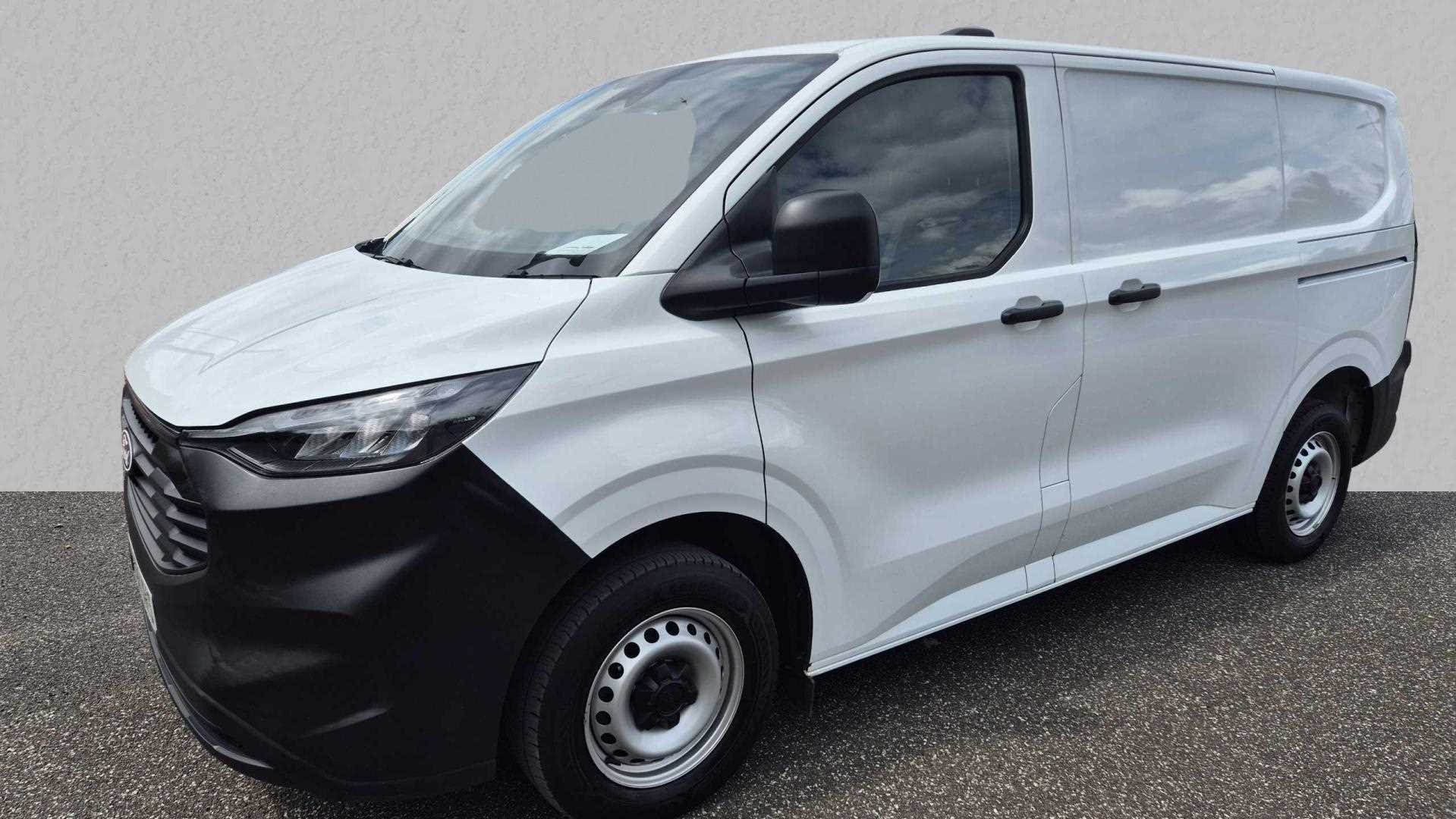 Main listing image - Ford Transit Custom