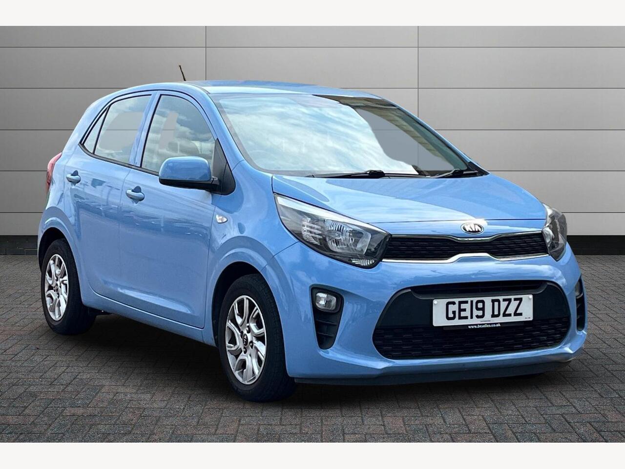 Main listing image - Kia Picanto