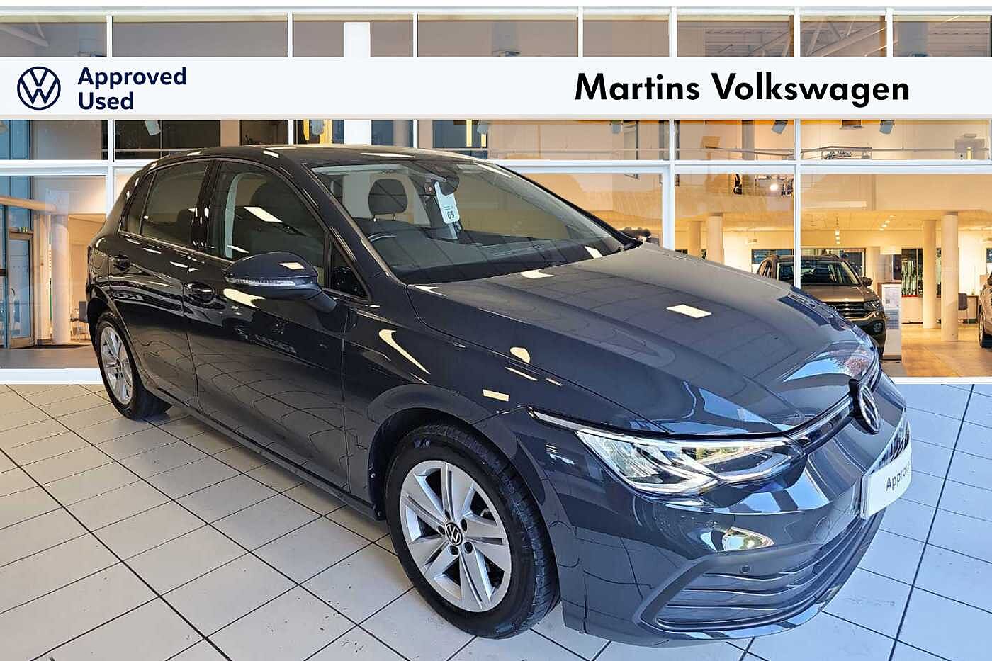 Main listing image - Volkswagen Golf