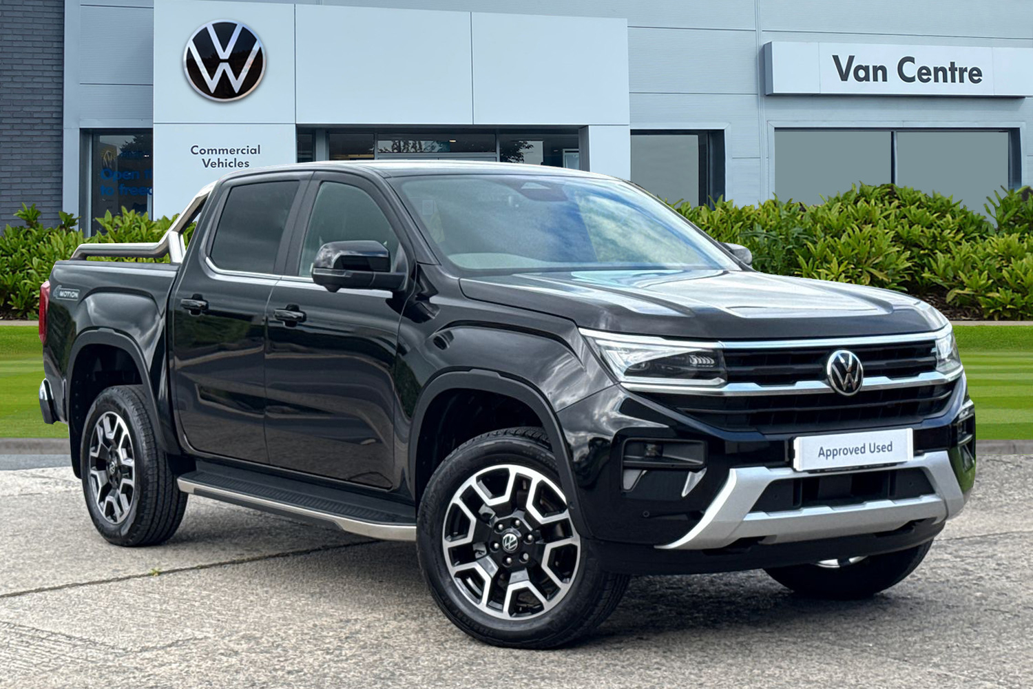 Main listing image - Volkswagen Amarok