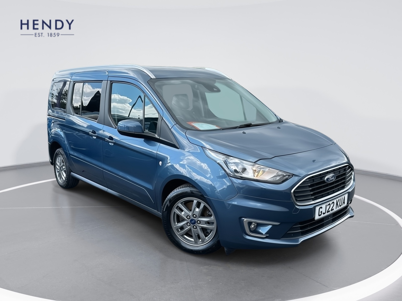 Main listing image - Ford Grand Tourneo Connect