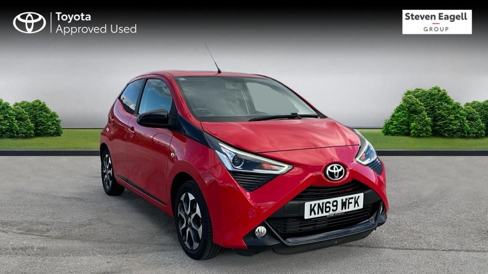 Main listing image - Toyota Aygo