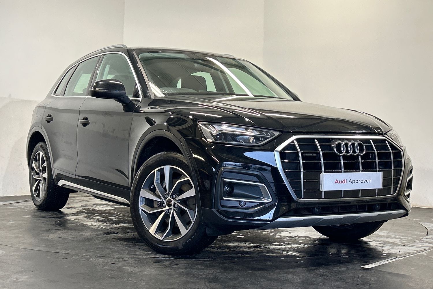 Main listing image - Audi Q5