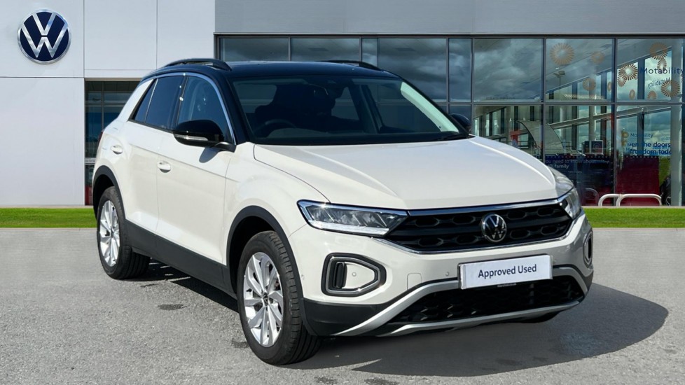 Main listing image - Volkswagen T-Roc