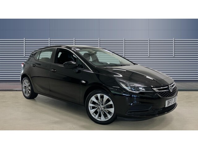 Main listing image - Vauxhall Astra