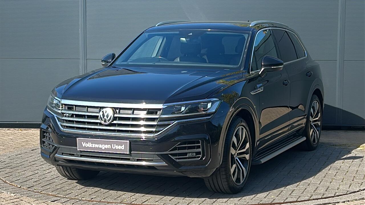 Main listing image - Volkswagen Touareg