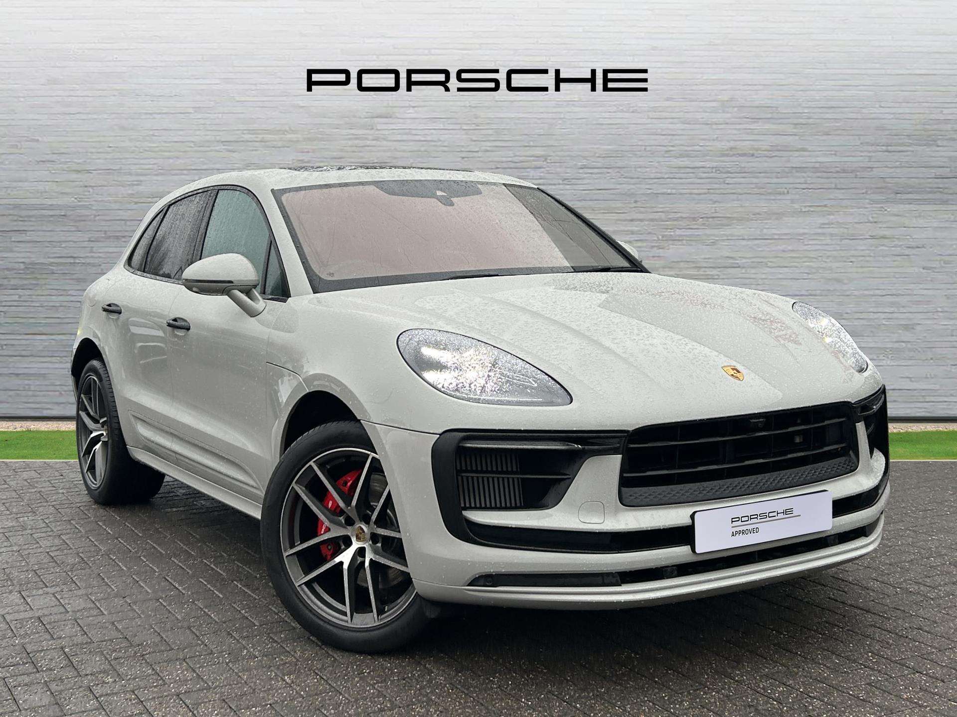 Main listing image - Porsche Macan