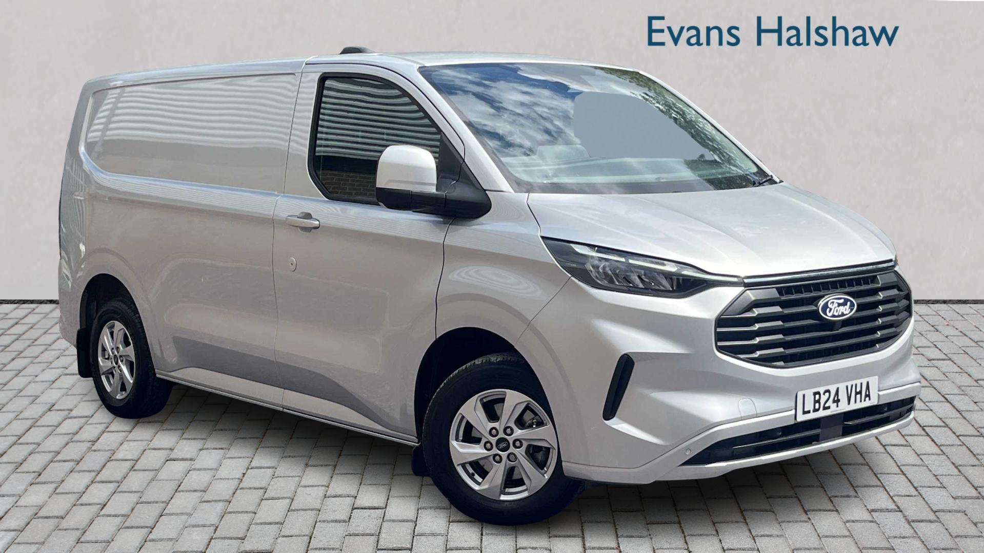 Main listing image - Ford Transit Custom