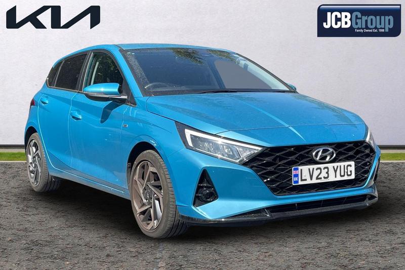 Main listing image - Hyundai i20
