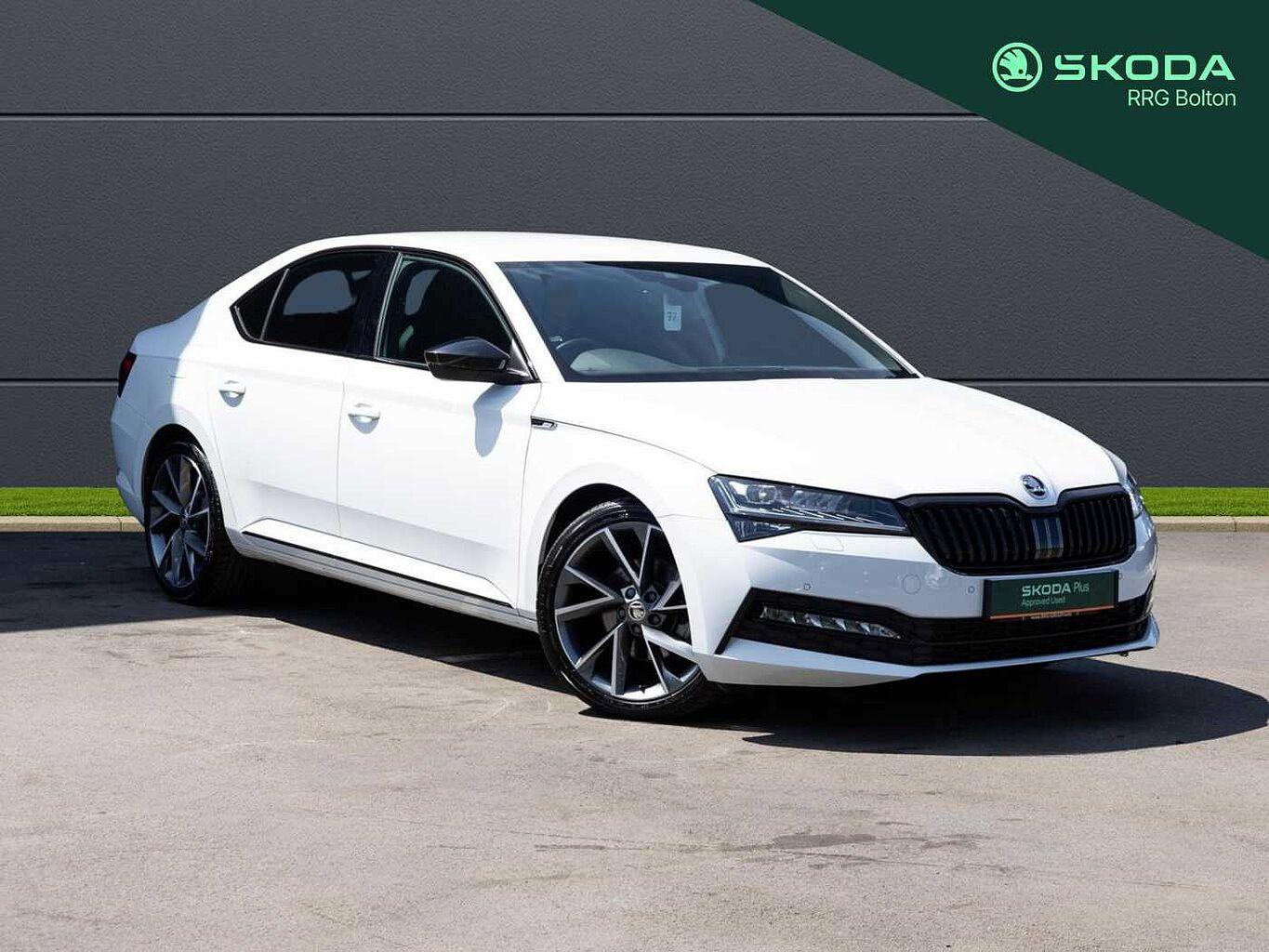 Main listing image - Skoda Superb