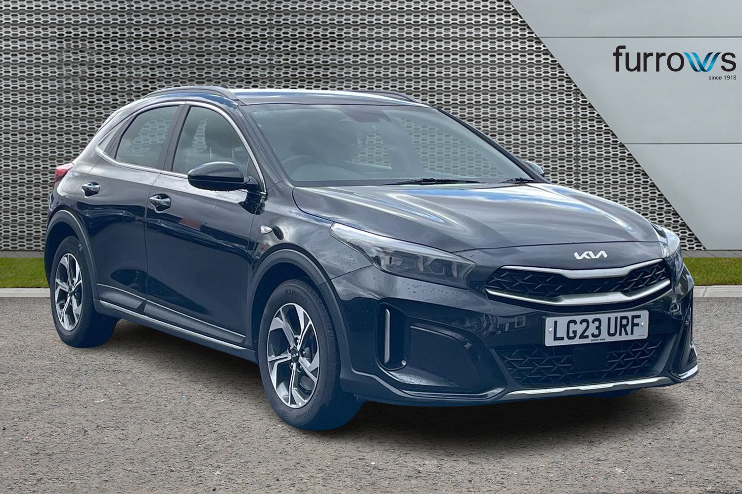Main listing image - Kia XCeed