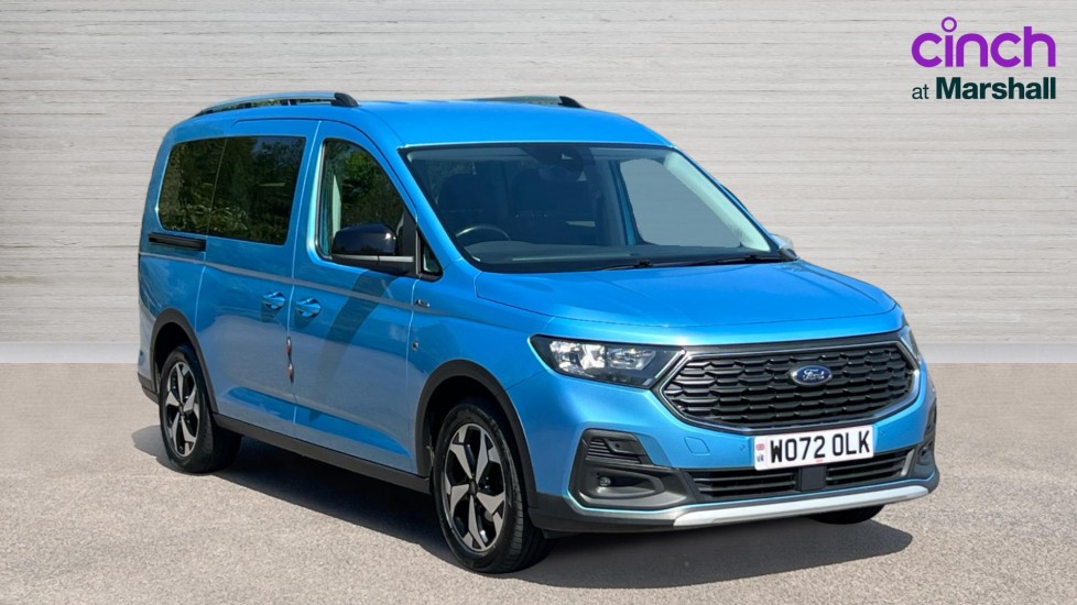 Main listing image - Ford Tourneo Connect
