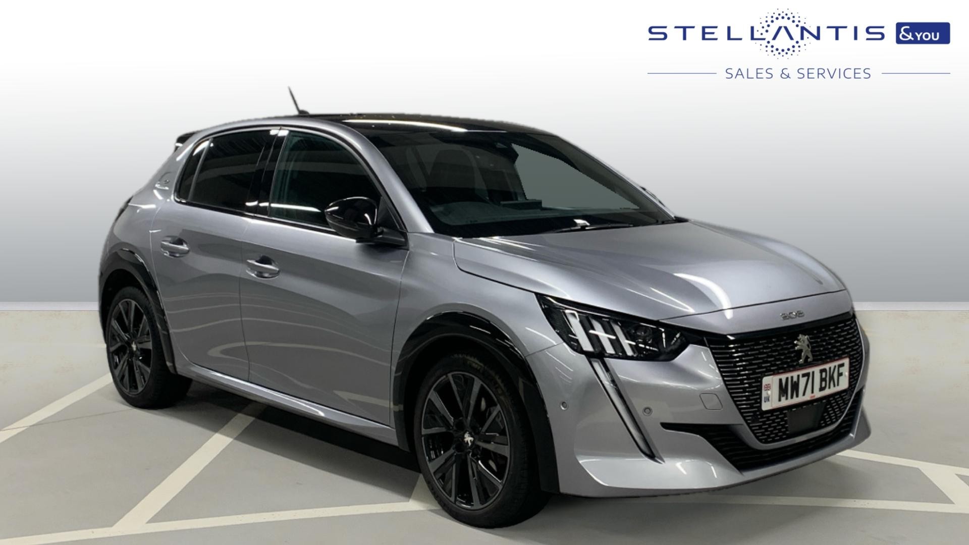 Main listing image - Peugeot 208