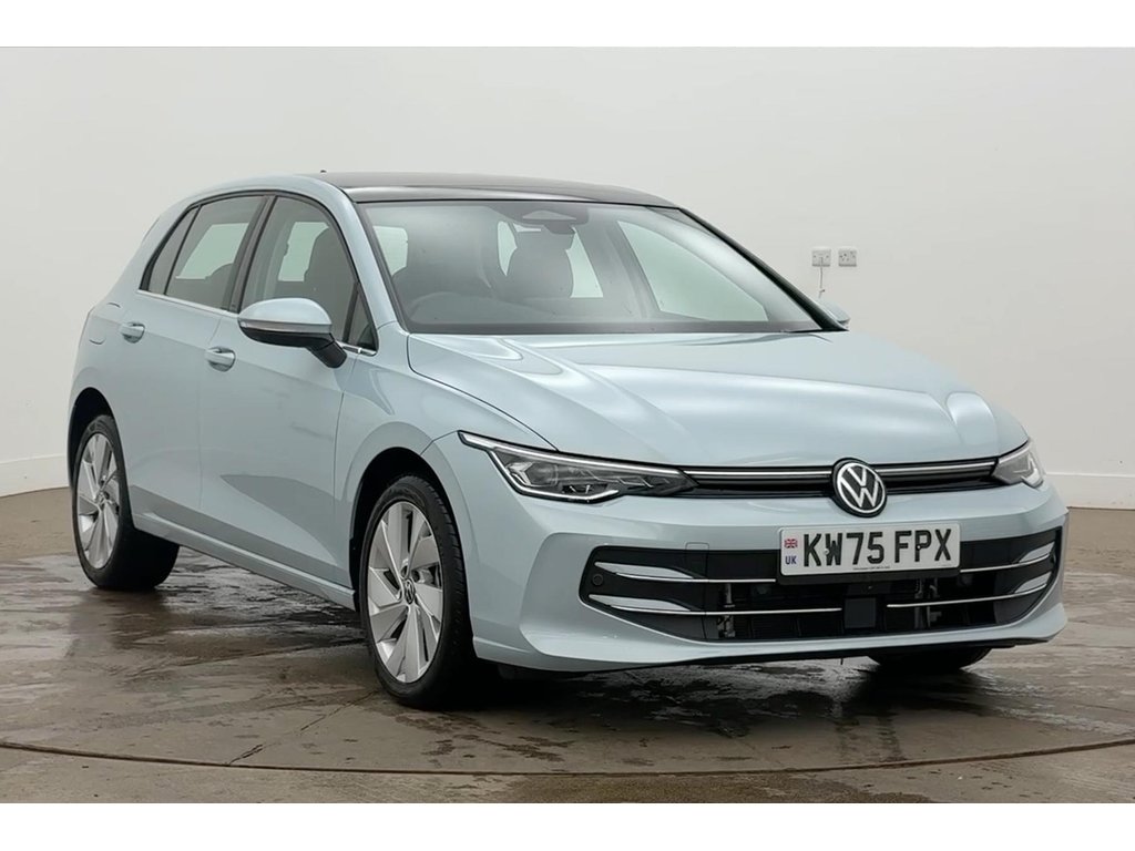 Main listing image - Volkswagen Golf