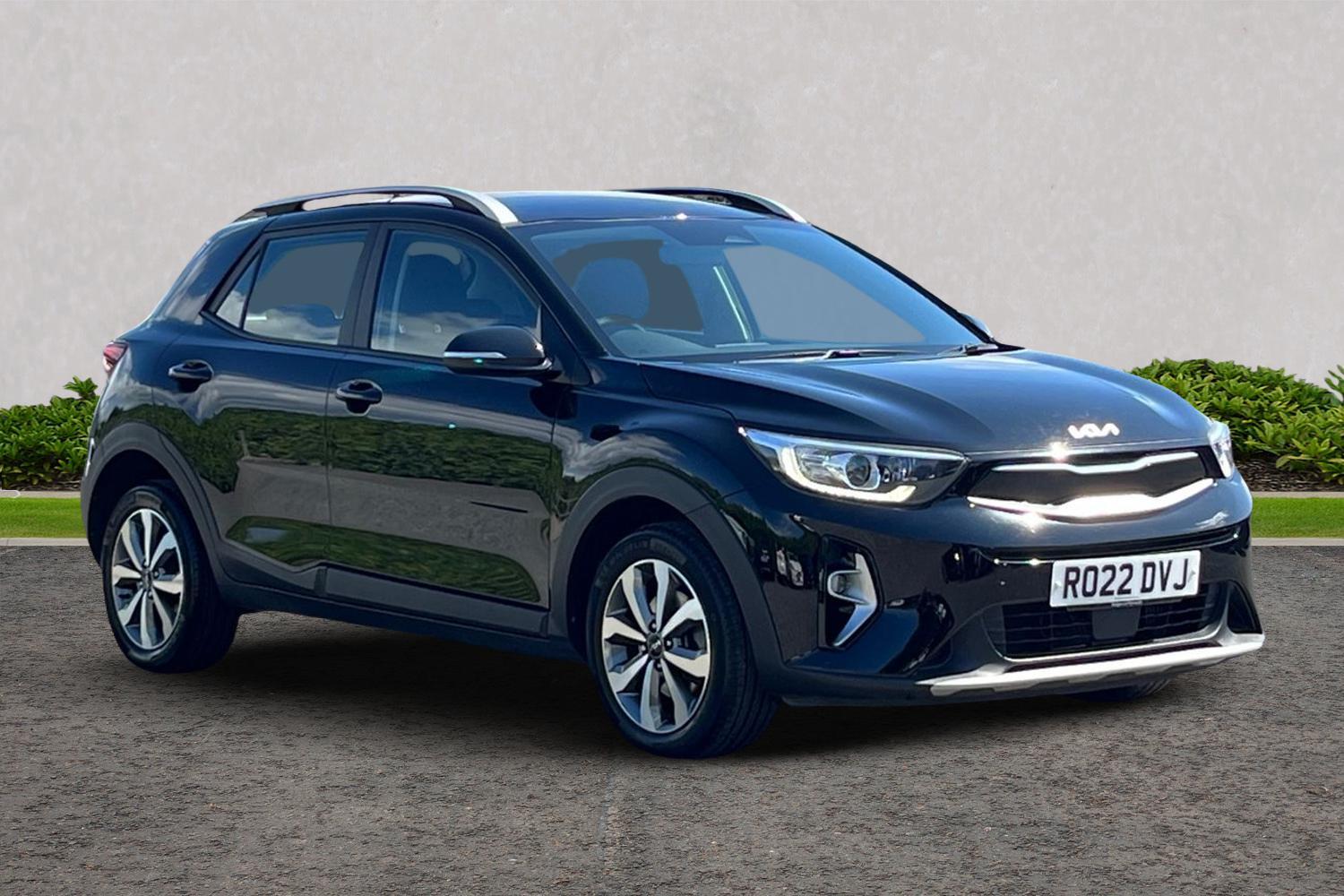 Main listing image - Kia Stonic