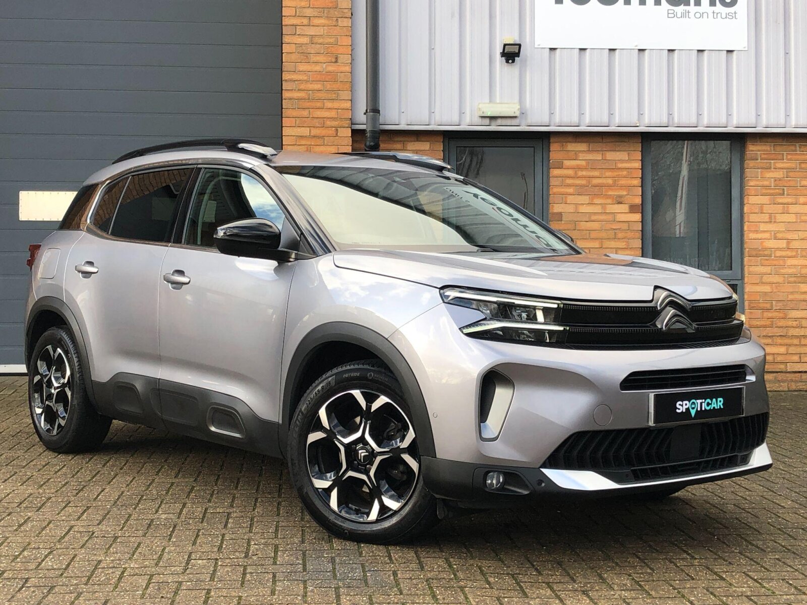 Main listing image - Citroen C5 Aircross