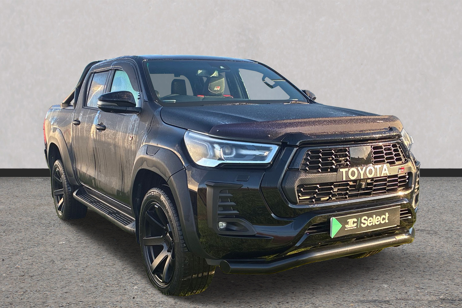 Main listing image - Toyota Hilux