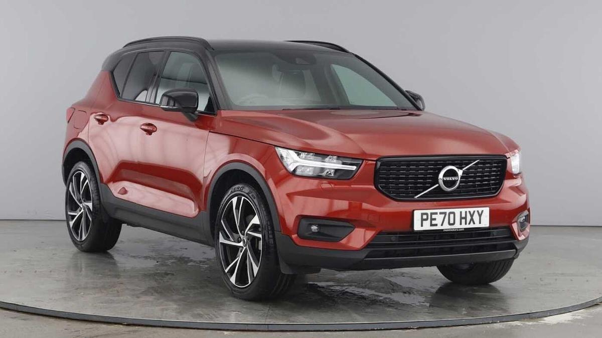 Main listing image - Volvo XC40