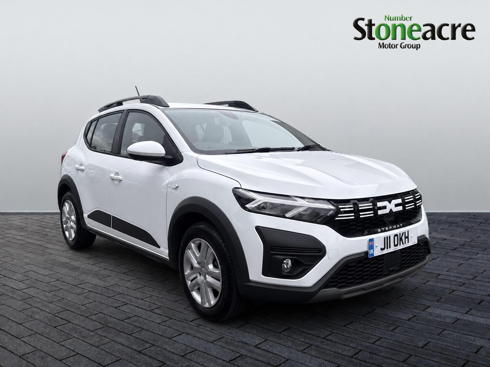 Main listing image - Dacia Sandero Stepway