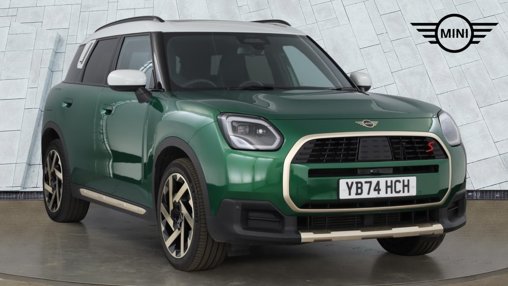 Main listing image - MINI Countryman